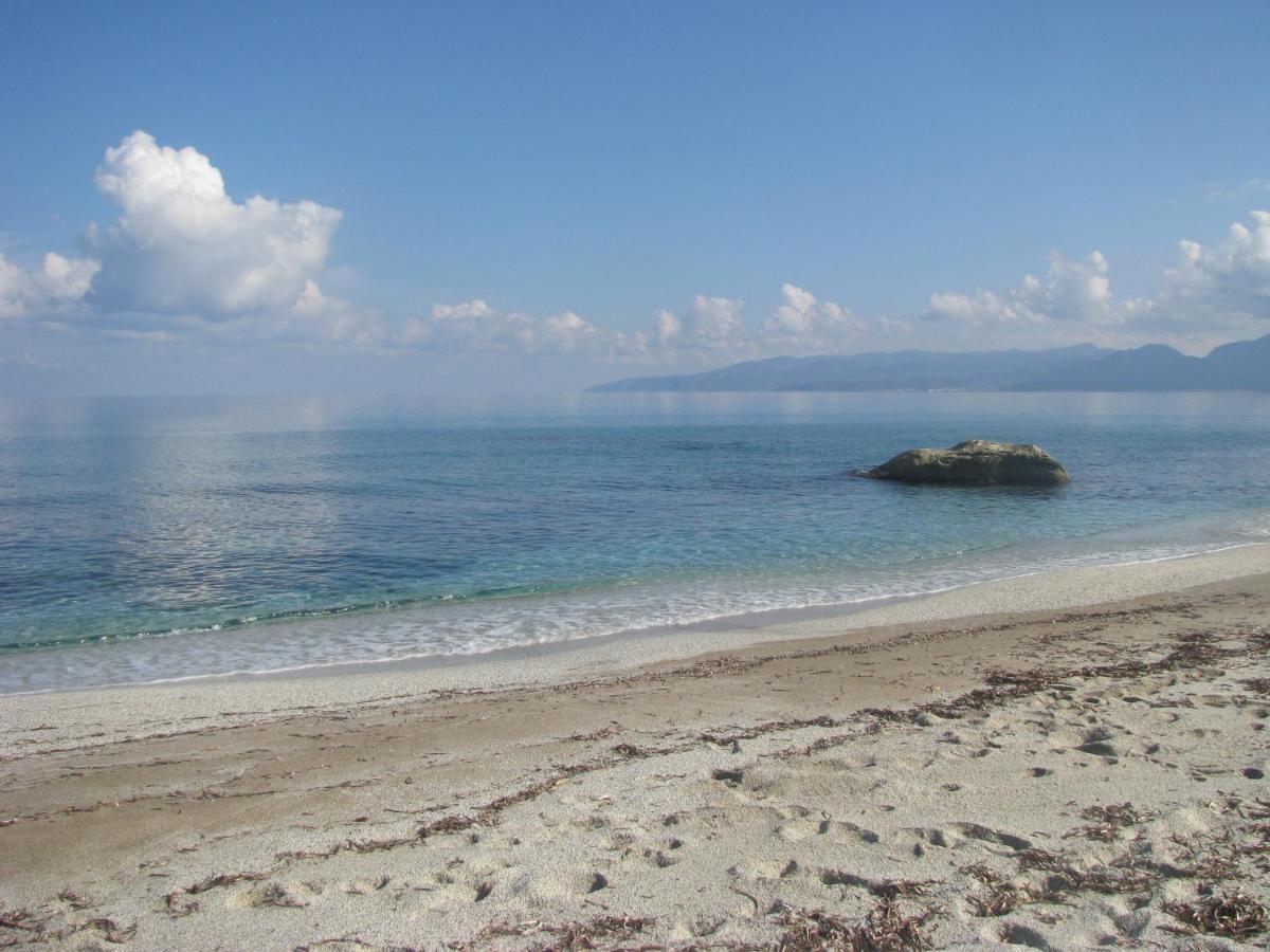 Villa Belamar แอร์ซอนิสซอส ภายนอก รูปภาพ